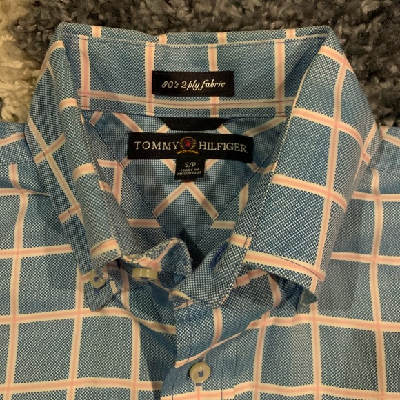 Crest Embroidery Tommy Hilfiger Button Down Dress Shirt - Picture 4 of 4
